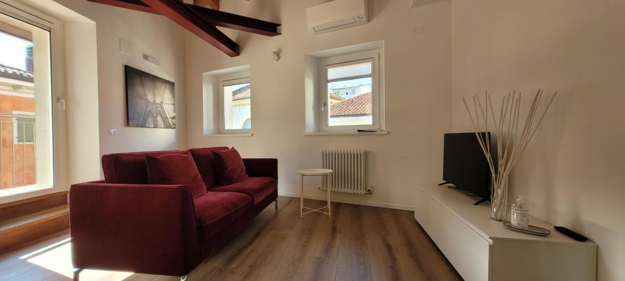 Sarpi21 Suites Udine Extérieur photo